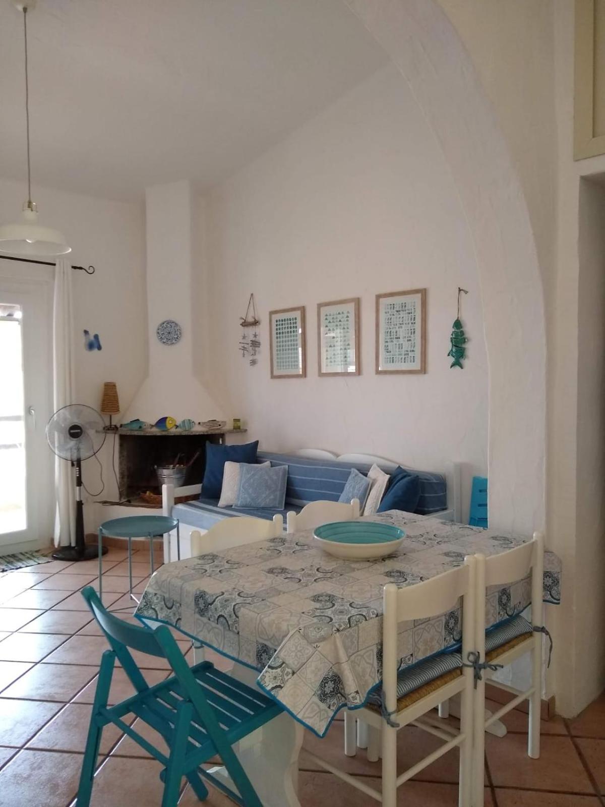 Capo Blu - Santa Margherita Di Pulaヴィラ エクステリア 写真